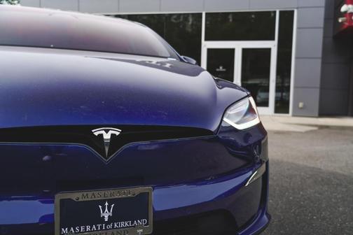 2022 Tesla Model X Base
