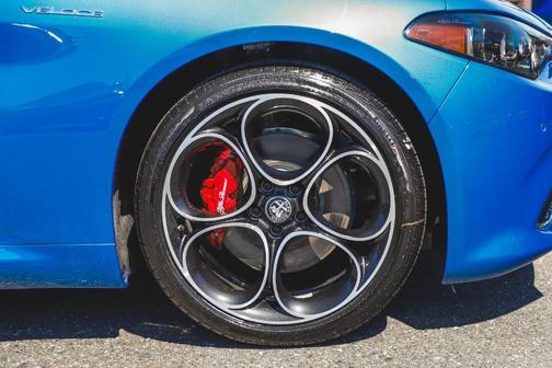 2025 Alfa Romeo Giulia Base