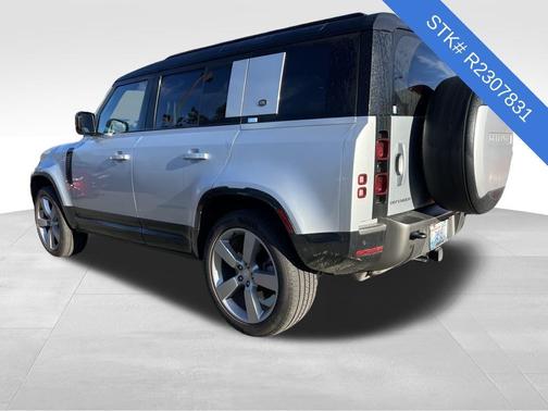 2024 Land Rover Defender P400 X-Dynamic SE
