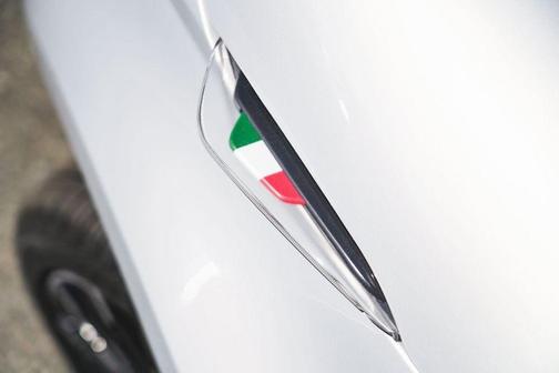 2024 FIAT 500e Base