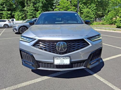 2025 Acura MDX