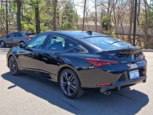 Majestic Black Pearl 2023 Acura Integra