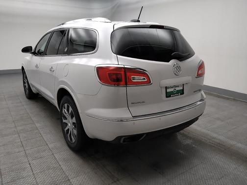 White 2017 Buick Enclave Premium