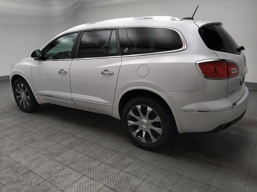 White 2017 Buick Enclave Premium