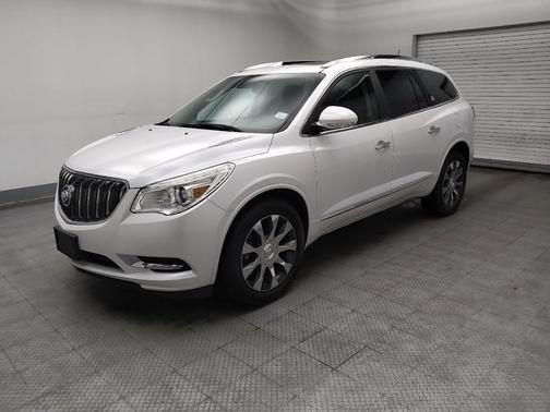 White 2017 Buick Enclave Premium
