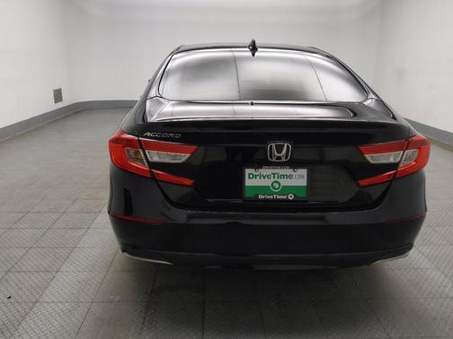 Crystal Black Pearl 2018 Honda Accord LX