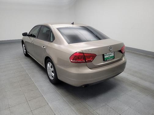 2015 Volkswagen Passat 1.8T Auto S