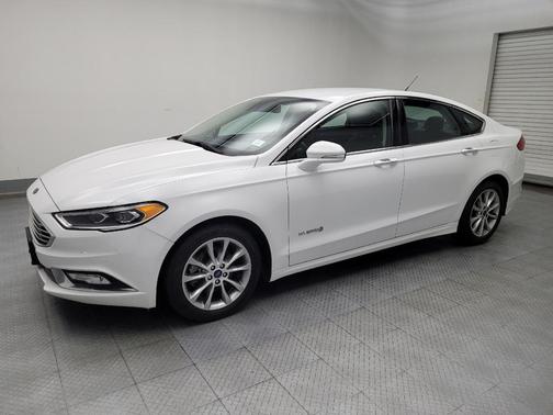 2017 Ford Fusion Hybrid SE