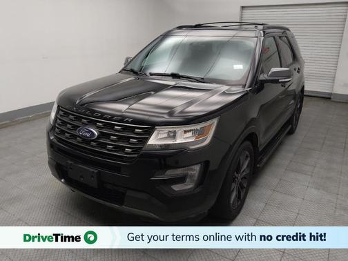Magnetic Metallic 2017 Ford Explorer XLT
