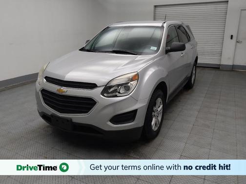 Silver Ice Metallic 2017 Chevrolet Equinox LS
