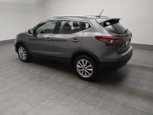 2022 Nissan Rogue Sport SV