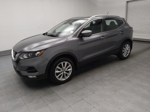 2022 Nissan Rogue Sport SV