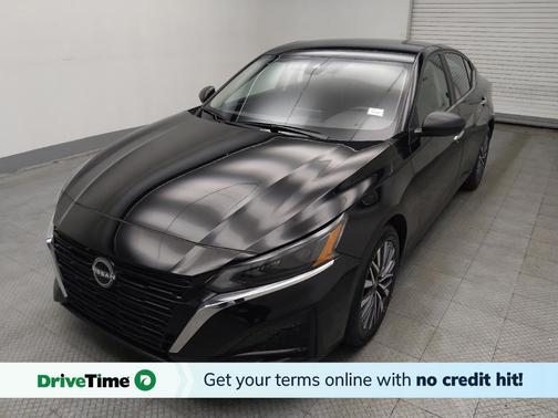 Super Black 2025 Nissan Altima 2.5 SV