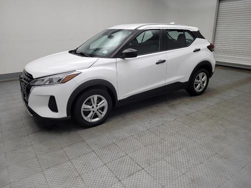 Fresh Powder 2022 Nissan Kicks S