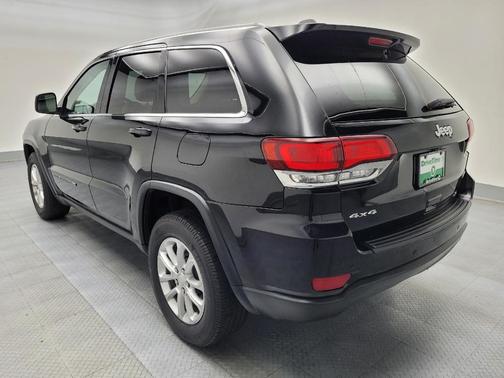 2022 Jeep Grand Cherokee Laredo