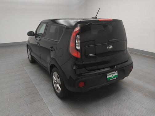 2017 Kia Soul Base