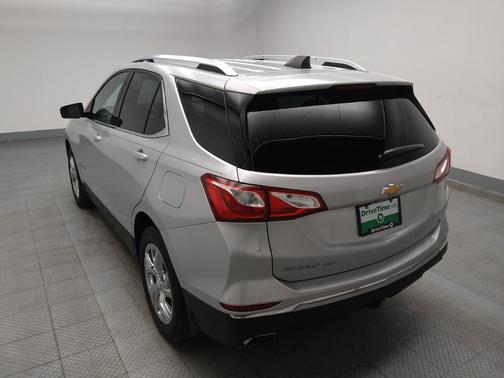 Silver Ice Metallic 2019 Chevrolet Equinox 1LT
