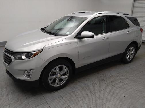 Silver Ice Metallic 2019 Chevrolet Equinox 1LT