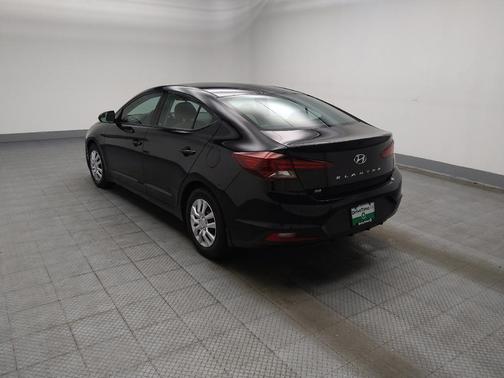 Phantom Black 2020 Hyundai ELANTRA SE