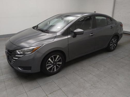 Gray 2025 Nissan Versa 1.6 SV
