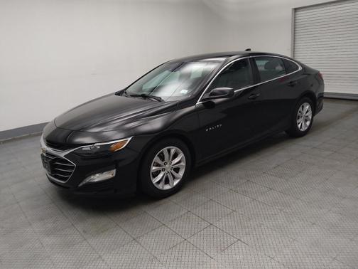 Mosaic Black Metallic 2022 Chevrolet Malibu FWD LT
