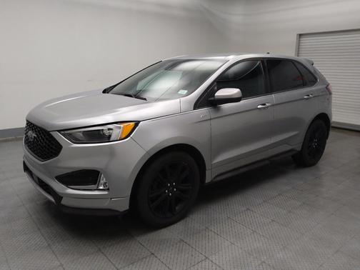 2022 Ford Edge ST Line