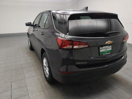 Iron Gray Metallic 2022 Chevrolet Equinox LS
