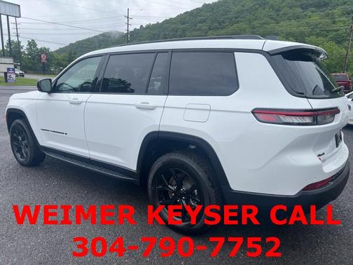 2025 Jeep Grand Cherokee L Laredo