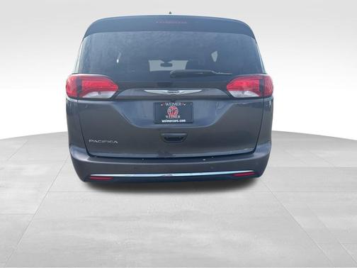 2020 Chrysler Pacifica Touring-L Plus