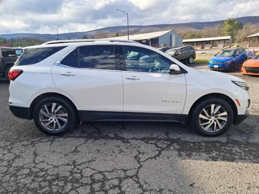 2022 Chevrolet Equinox Premier
