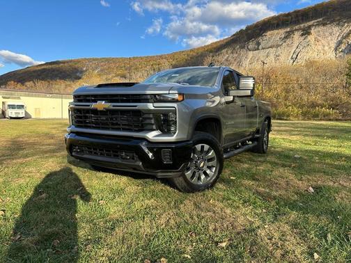 2026 Chevrolet Silverado 2500 Custom