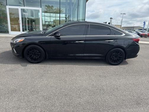 2019 Hyundai SONATA Limited