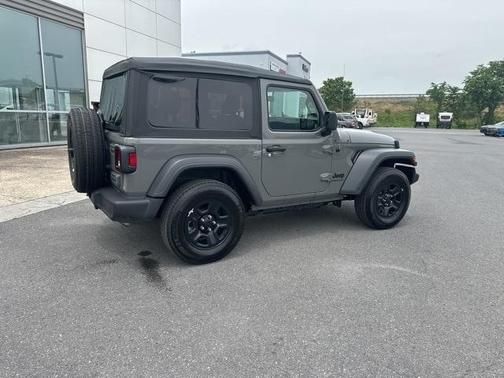 2023 Jeep Wrangler Sport