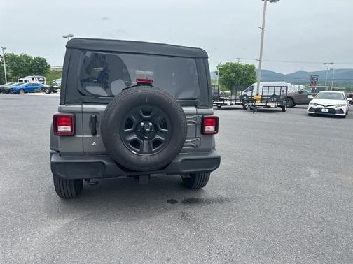2023 Jeep Wrangler Sport