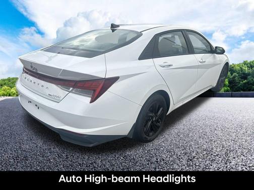 2023 Hyundai ELANTRA HEV Blue