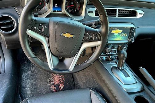 2015 Chevrolet Camaro 2LT