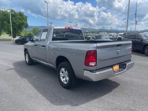 2024 RAM 1500 Classic SLT