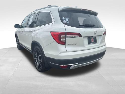 2019 Honda Pilot Touring 7-Passenger