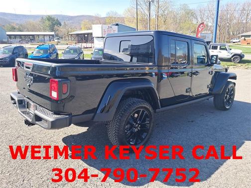 2025 Jeep Gladiator Sport