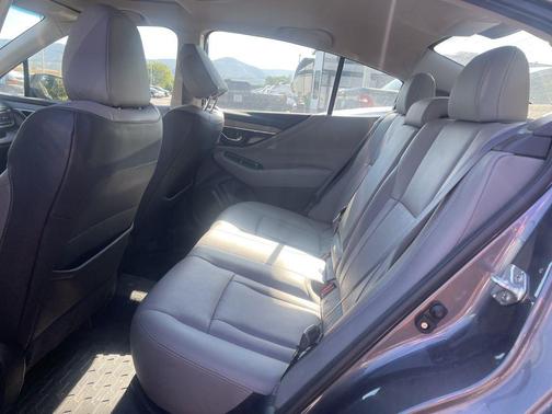 2022 Subaru Legacy Limited XT