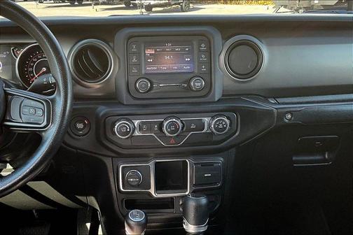 2021 Jeep Gladiator Sport