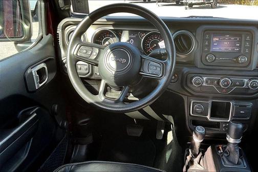 2021 Jeep Gladiator Sport