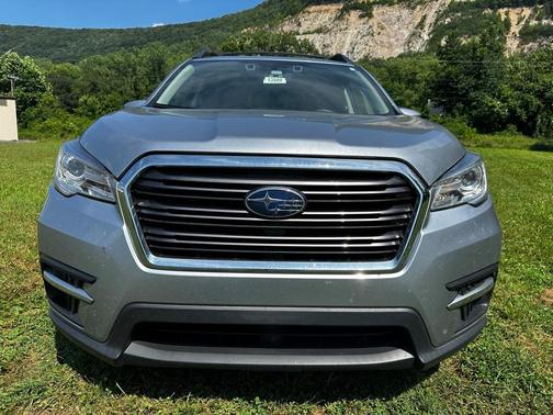2022 Subaru Ascent Premium 8-Passenger
