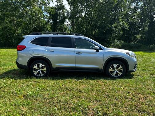 2022 Subaru Ascent Premium 8-Passenger