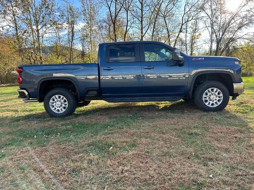 2026 Chevrolet Silverado 2500 LT