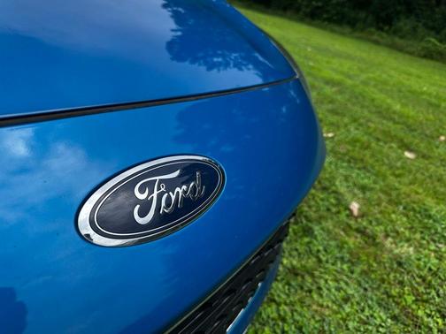 2021 Ford Escape Titanium Hybrid