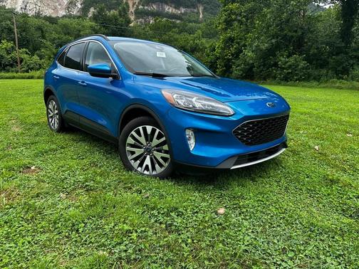 2021 Ford Escape Titanium Hybrid