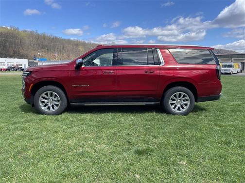 2025 Chevrolet Suburban Premier