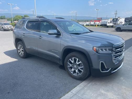 2021 GMC Acadia SLT