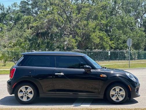 2019 MINI Hardtop Cooper